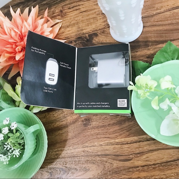 Belkin 24W 2 Port USB Home Charger Block - Picture 3 of 4